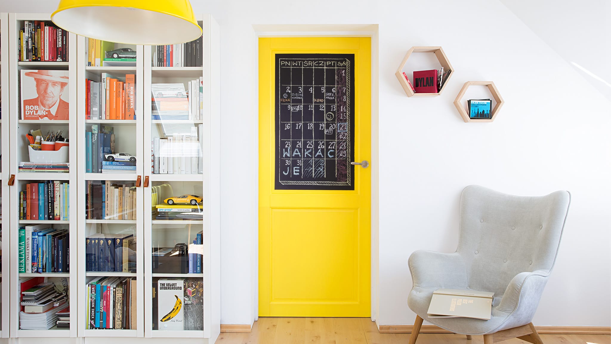 Dulux farba tablicowa - drzwi